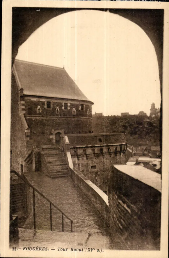 Fougères — Tour Raoul (15. Jahrhundert) — G. Artaud, Nantes - Vorderseite