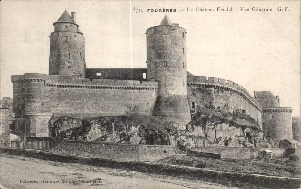 Fougères — Der feudale Schloss — Allgemeiner Blick — G.F. n°3774 - Vorderseite