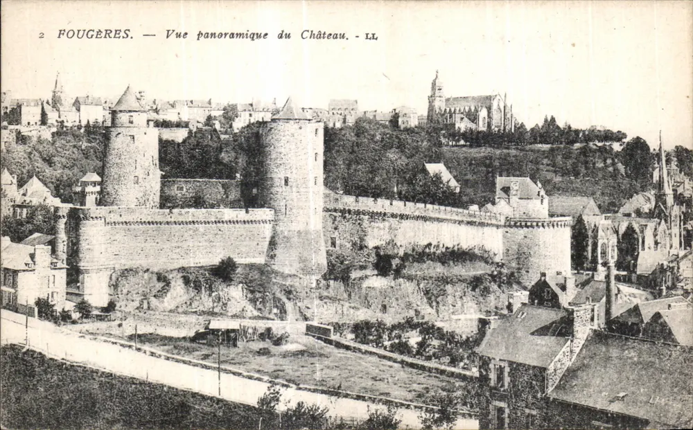 Fougères — Panoramablick Auf Den Schloss — LL. - Vorderseite