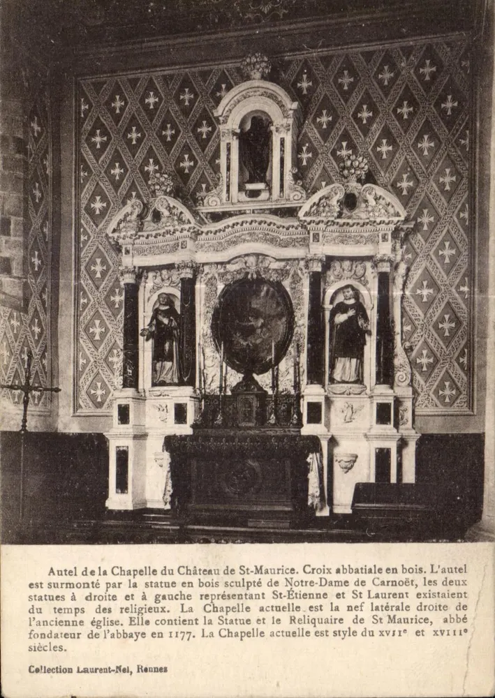 Altar der Kapelle des Schlosses St-Maurice — Holzkreuz der Abtei — Sammlung Laurent-Nel, Rennes - Vorderseite