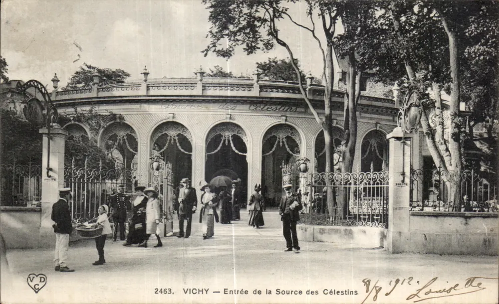 विची — सेंट डेलेस्टिन के स्रोत के प्रवेश द्वार — VD C, संख्या 2463 - आगे