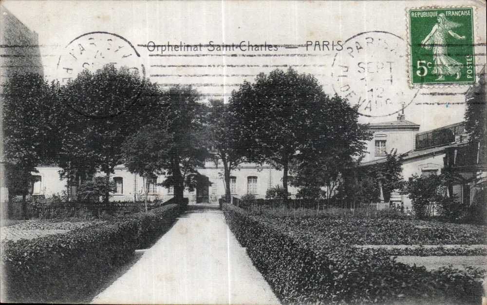Orfanato Saint-Charles — Paris — editor desconhecido, número de série não visível - Frente
