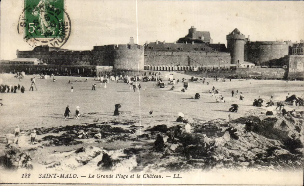 Saint-Malo — La Grande Plage und das Schloss — LL. n°122 - Vorderseite