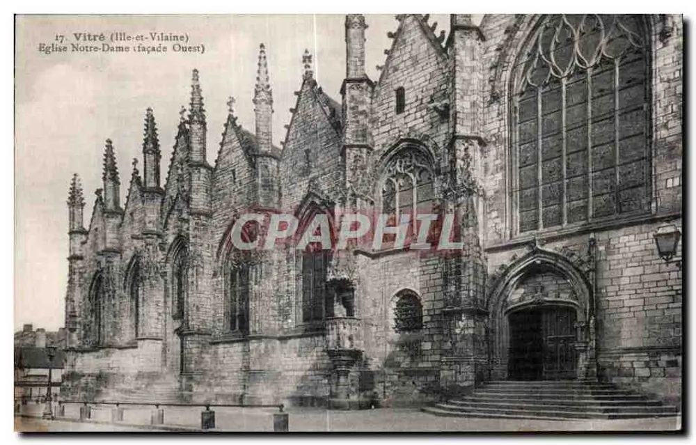 Vitré (Ille-et-Vilaine) — Kirche Notre-Dame (Westfassade) — J. Kibyan, Rep. Int. - Vorderseite