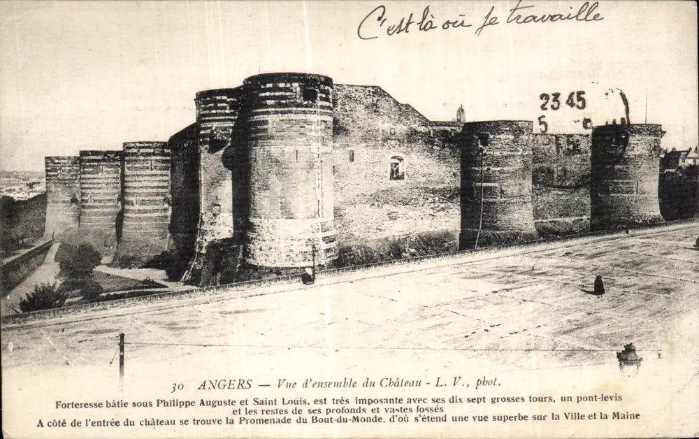 Angers — Vista geral do Castelo — L. V., fot. - Frente