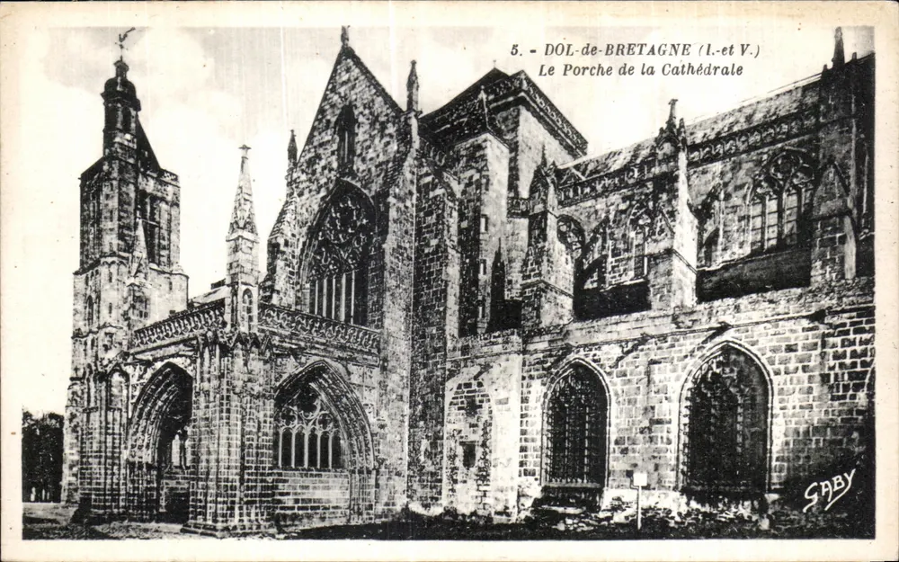 Dol-de-Bretagne (I.-et V.) — Der Portal der Kathedrale — Gaby - Vorderseite