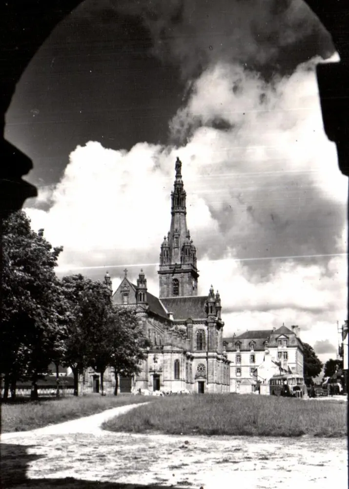 Sainte-Anne-d'Auray — A Basílica — Edições Gaby, Nantes - Frente