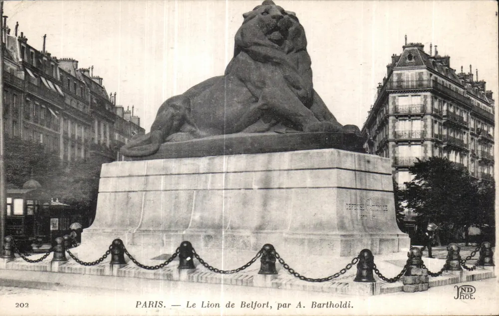 PARIS — Der Belforter Löwe, von A. Bartholdi. - Vorderseite