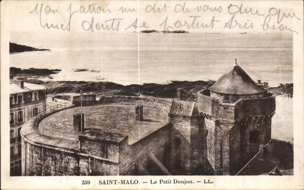SAINT-MALO — O Pequeno Donjon — LL. — n° 359 - Frente