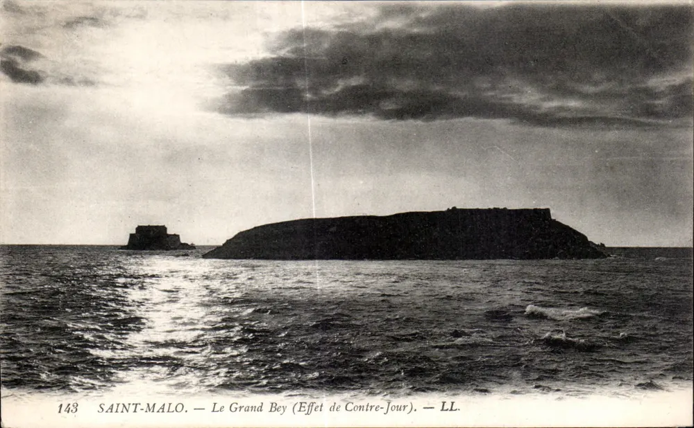 Saint-Malo — Der Grand Bey (Effekt des Rücklichts) — LL - Vorderseite