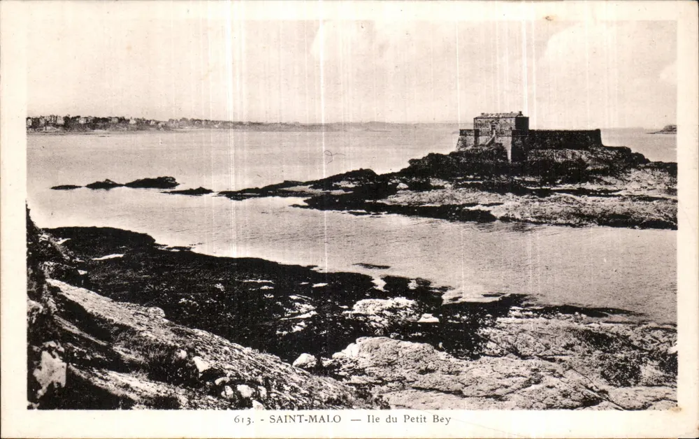 Saint-Malo — Ilha do Petit Bey — Edição La Cigogne, Rennes - Frente