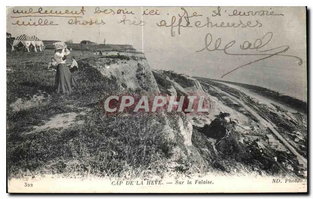 CAP DE LA HEVE — Auf der Klippe. — ND. Photz. — Nr. 322 - Vorderseite
