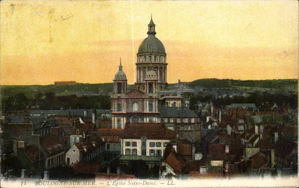 Boulogne-sur-Mer — Kirche Notre-Dame — LL. — Nr. 14 - Vorderseite