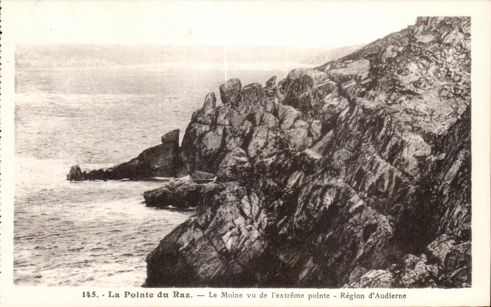 La Pointe du Raz — Le Moine gesehen von der äußersten Spitze — Region Audierne — n°145 - Vorderseite