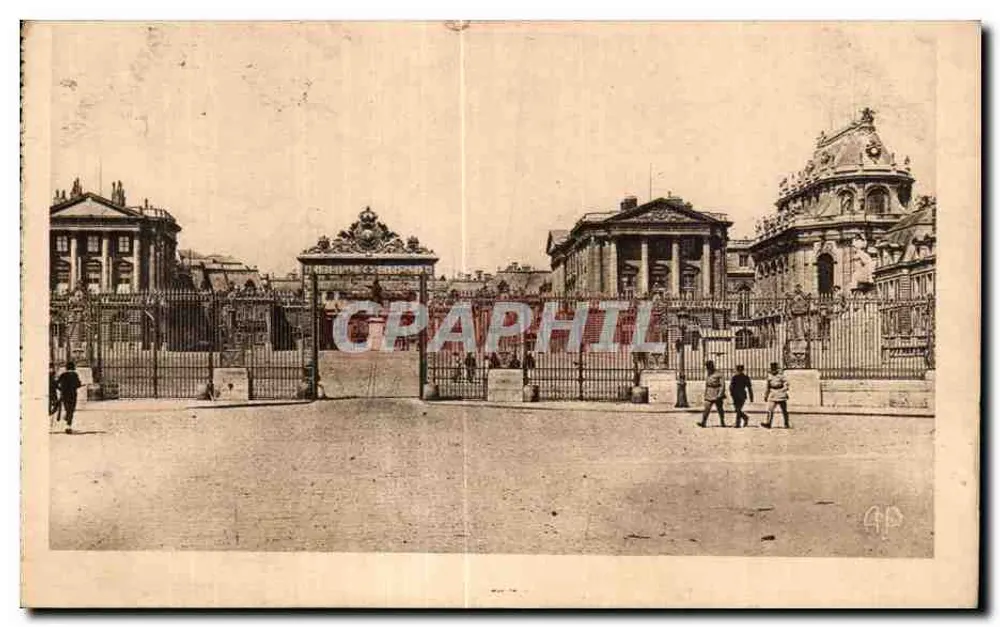 Versailles - O Castelo — Fachada do Palácio — Editor E. Papeghn, N. 24 - Frente
