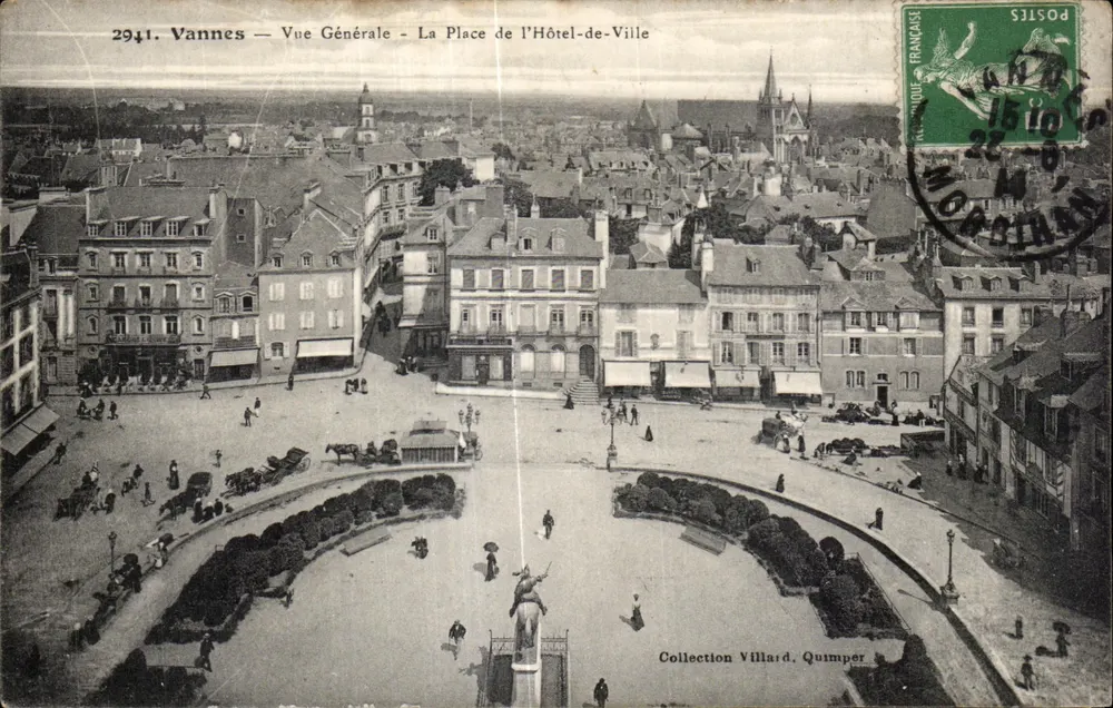 Vannes — Allgemeiner Blick — Die Place de l'Hôtel-de-Ville — Sammlung Villard, Quimper - Vorderseite
