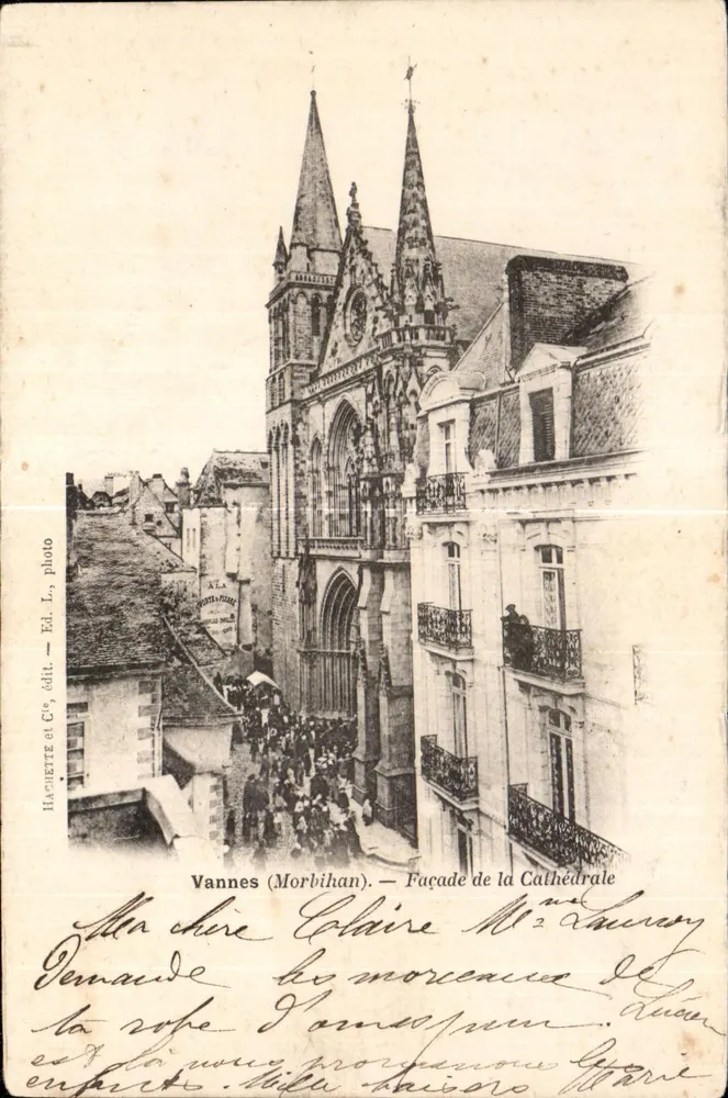 Vannes (Morbihan) — Facha da Catedral — Hachette e Cie, foto - Frente