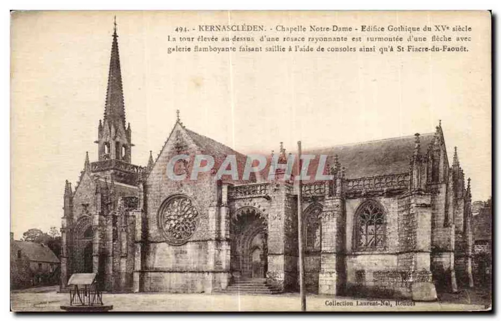 Kernascléden - Kapelle Notre-Dame - Gotisches Gebäude aus dem 15. Jahrhundert - Vorderseite