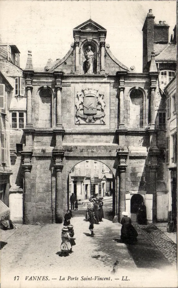 VANNES — A Porta Saint-Vincent — LL. — n°17 - Frente