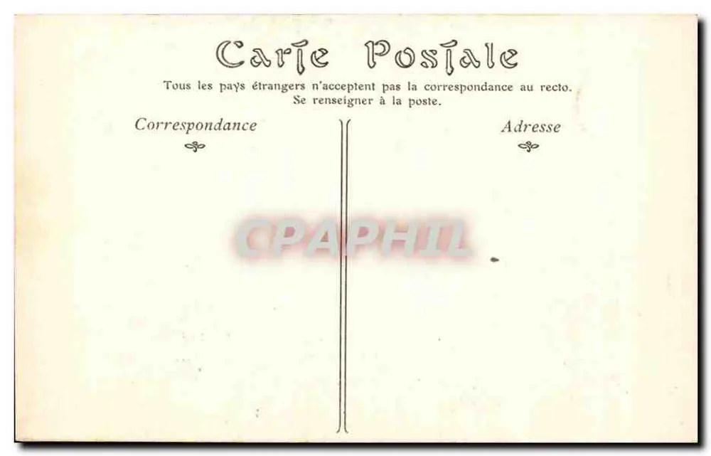 VANNES. Catedral São Pedro — vista do edifício gótico com suas duas agulhas e seu portal decorado — editor não visível, número de série 4 - Verso