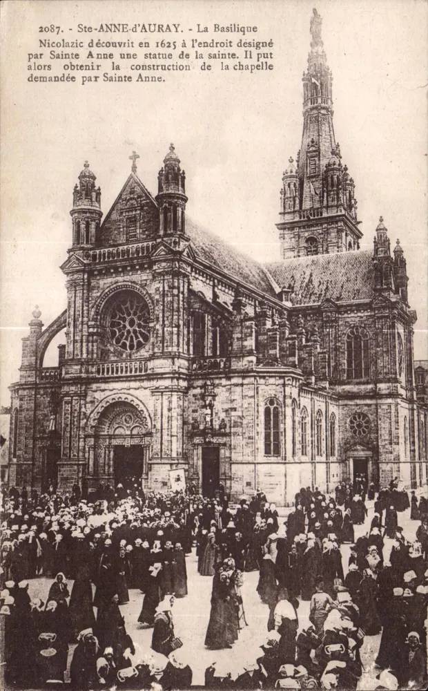 Ste-ANNE-d'AURAY - Die Basilika — Verlag Laurent-Nei, Rennes, n° 2087 - Vorderseite