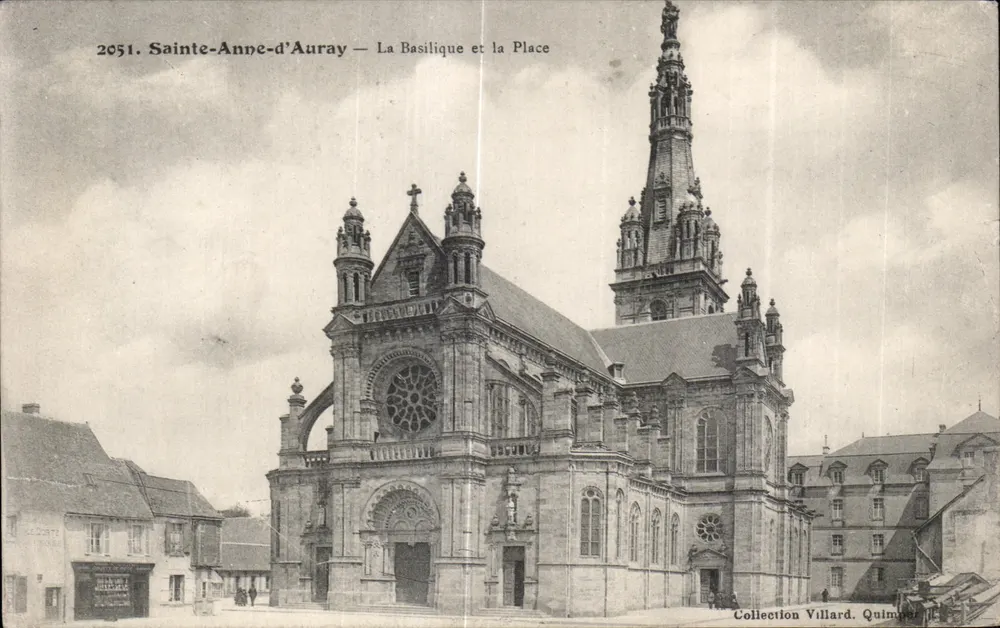 Sainte-Anne-d'Auray — Die Basilika und der Platz — Sammlung Villard Quimper - Vorderseite