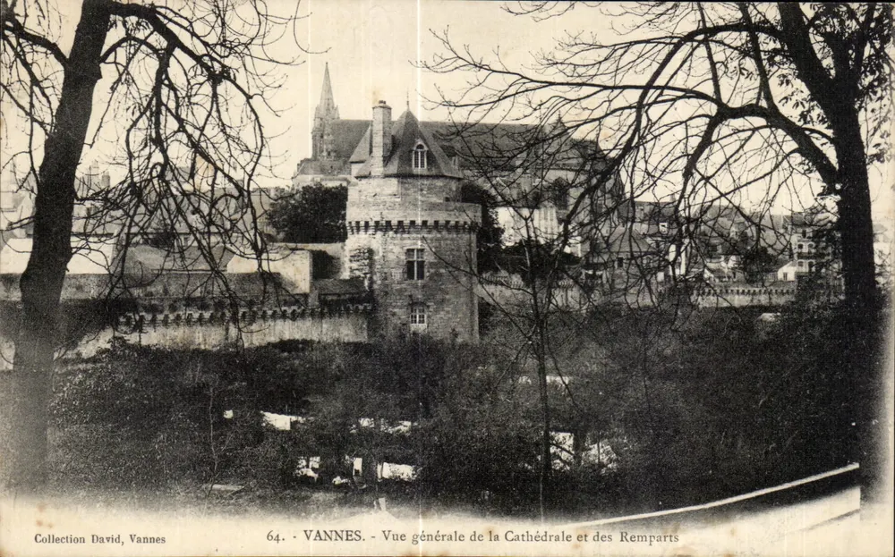 VANNES - Allgemeiner Blick auf die Kathedrale und die Mauern — Sammlung David, Vannes, n° 64 - Vorderseite