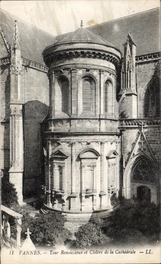 VANNES — Renaissance-Turm und Kathedralen-Kloster — LL. - Vorderseite