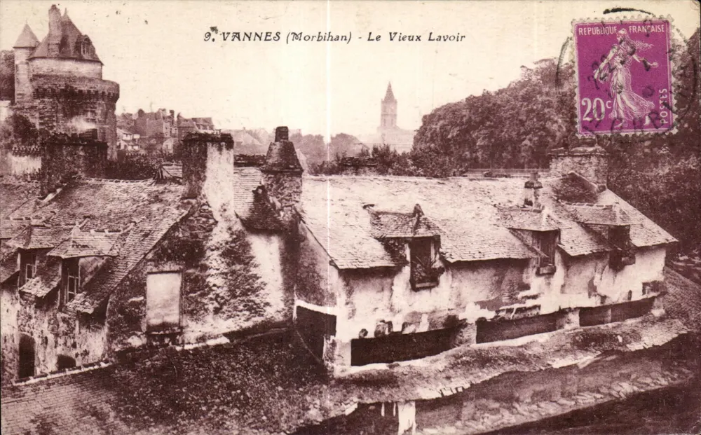 VANNES (Morbihan) - Das Alte Waschhaus — J. Nozais, Verlag - Vorderseite