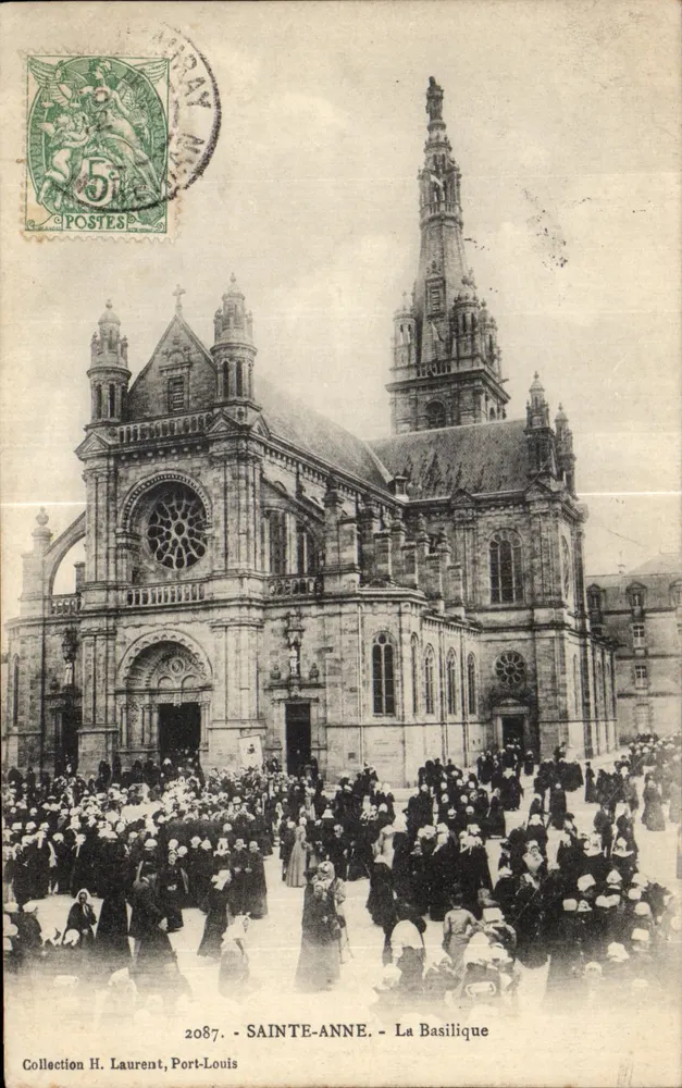 Sainte-Anne - A Basílica — Coleção H. Laurent, Port-Louis, n°2087 - Frente