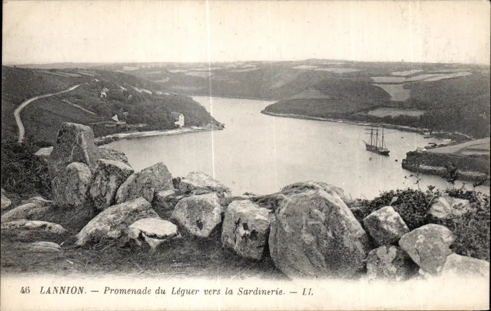 LANNION — Promenade du Léguer in Richtung Sardinerie — LL. — 46 - Vorderseite