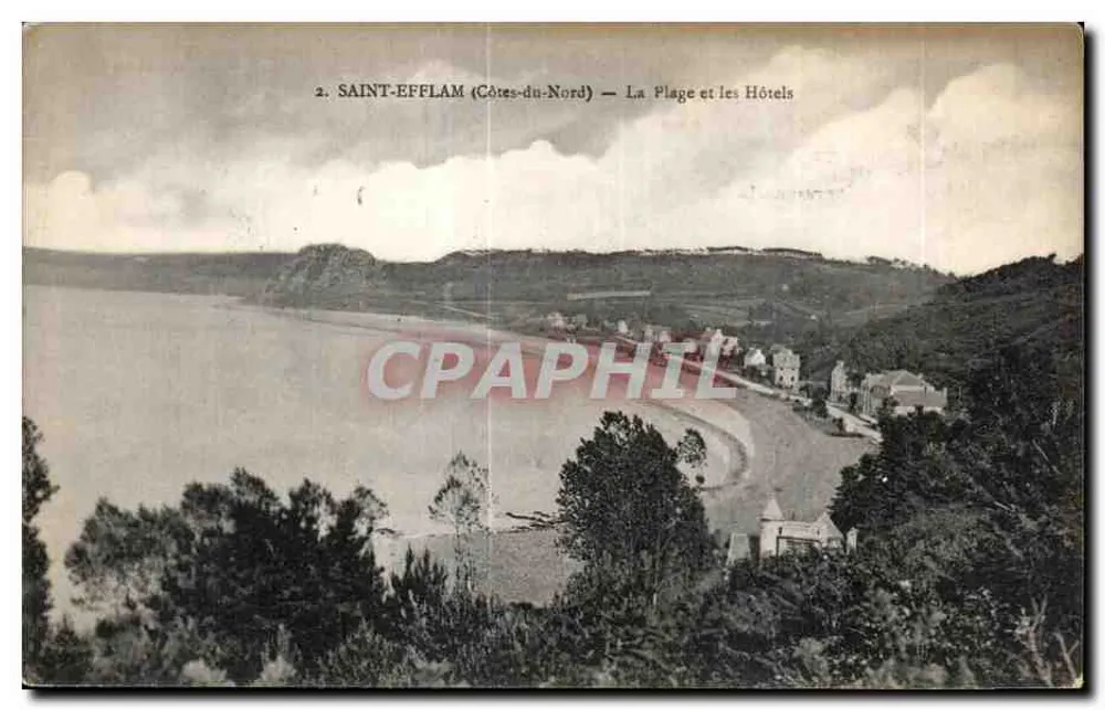 Saint-Efflam (Côtes-du-Nord) — La Plage et les Hôtels - Voorkant