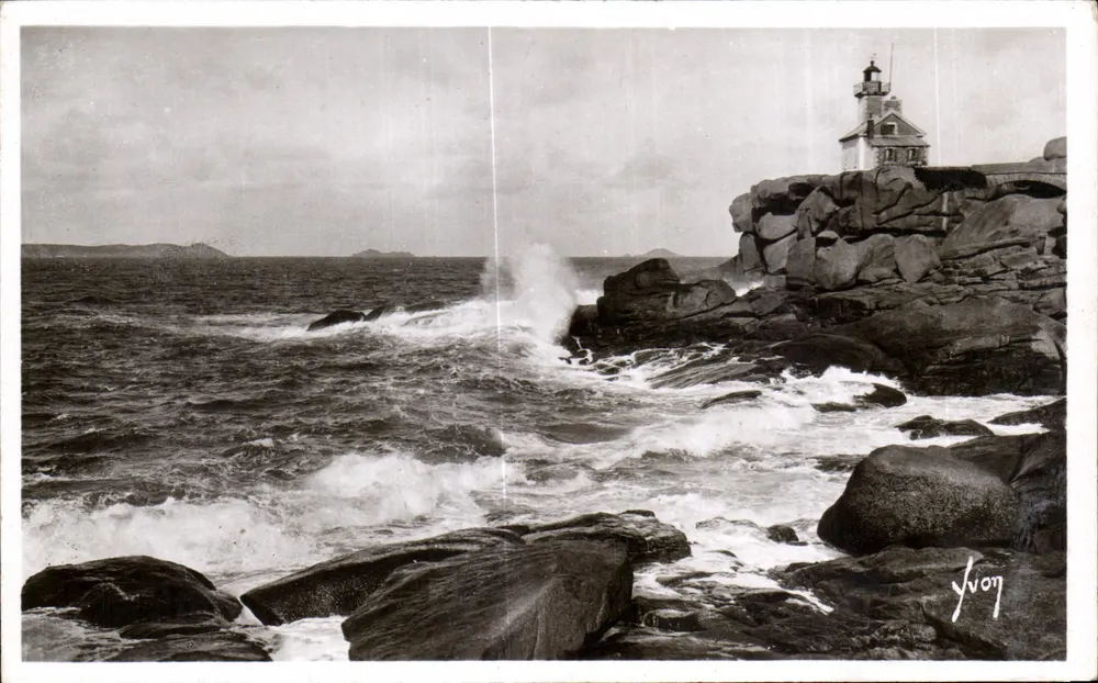 Os rochedos do Farol — PLOUMANAC'H (C.-du-N.) — Yvov, n°293 - Frente