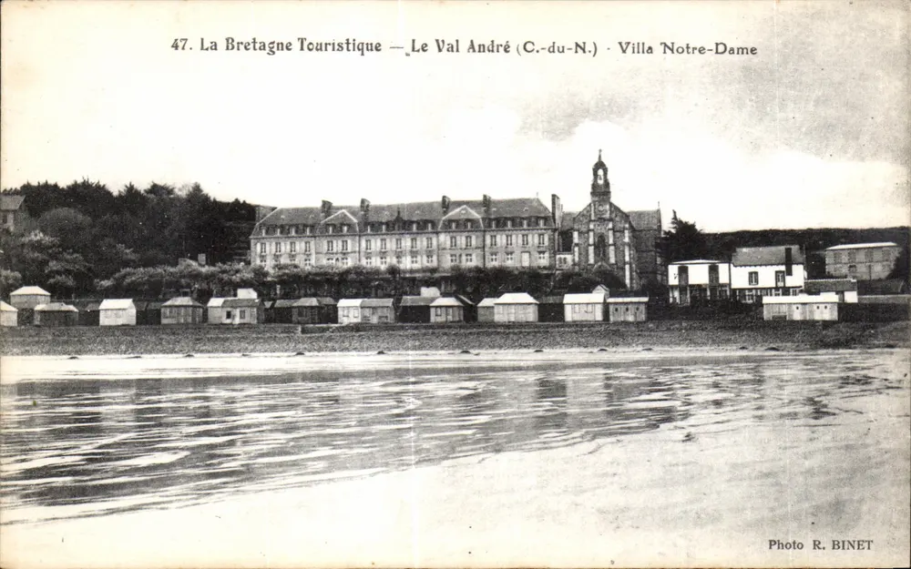 Le Val André (C.-du-N.) — Villa Notre-Dame — La Bretagne Touristique — Photo R. BINET - Vorderseite