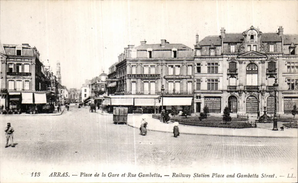 Arras — Place de la Gare und Rue Gambetta — LL. Nr. 113 - Vorderseite