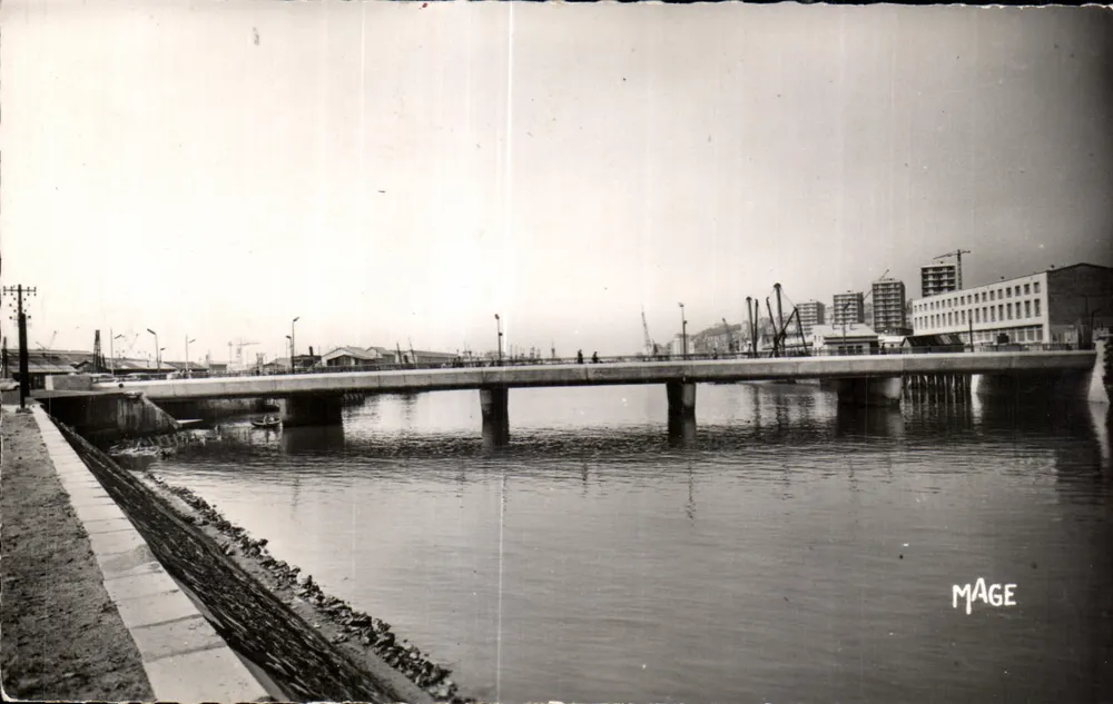 Boulogne-sur-Mer — Brücke der Entente Cordiale — Edition MAGE - Vorderseite