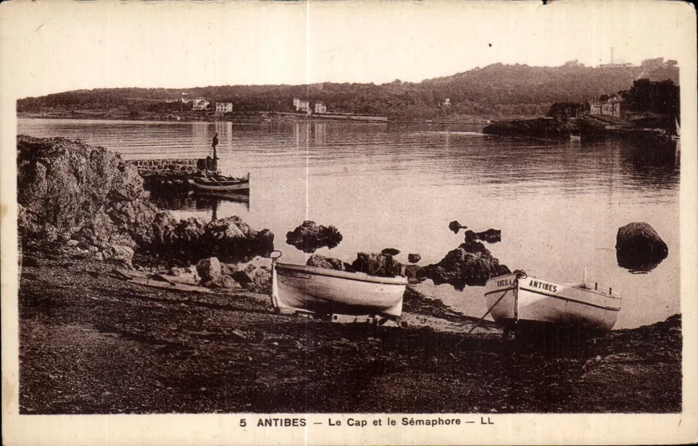 Antibes — O Cabo e o Sémaphore — LL - Frente