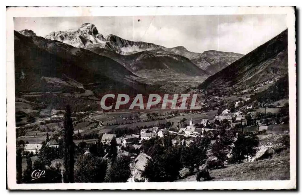 Allgemeiner Blick auf Saint-Étienne-de-Cuines (Hautes-Alpes) — Verlag Cap - Vorderseite