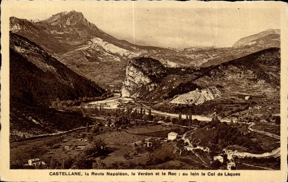 Castellane, die Route Napoléon, der Verdon und der Roc: im Hintergrund der Col de Läques — A. McLachet, Grenoble - Vorderseite