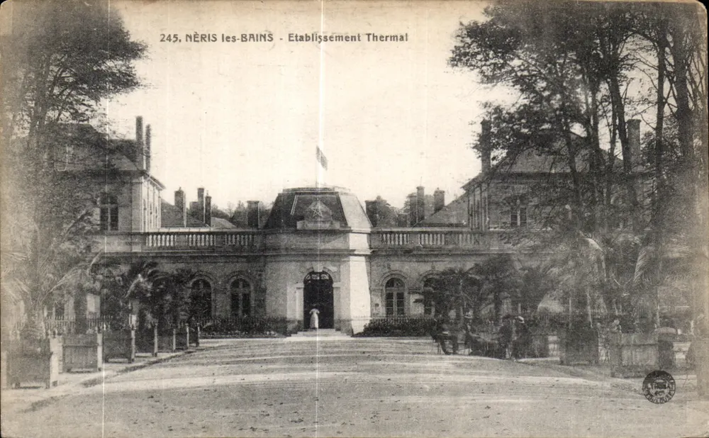 Néris-les-Bains — Estabelecimento Termal — 245, Néris-les-Bains - Frente