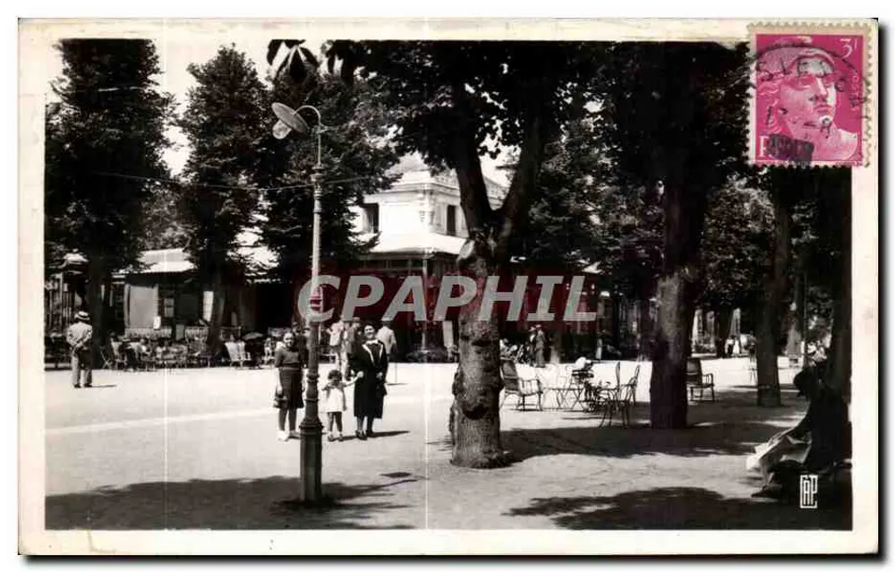 Néris-les-Bains — Die Gärten des Casinos — Verlag C.A.P. Nr. (48) - Vorderseite
