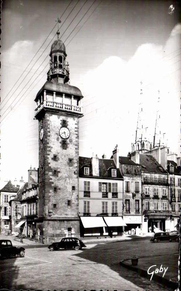 Moulins (Allier) — La Tour Jacquemart — Éditions Gaby - Recto