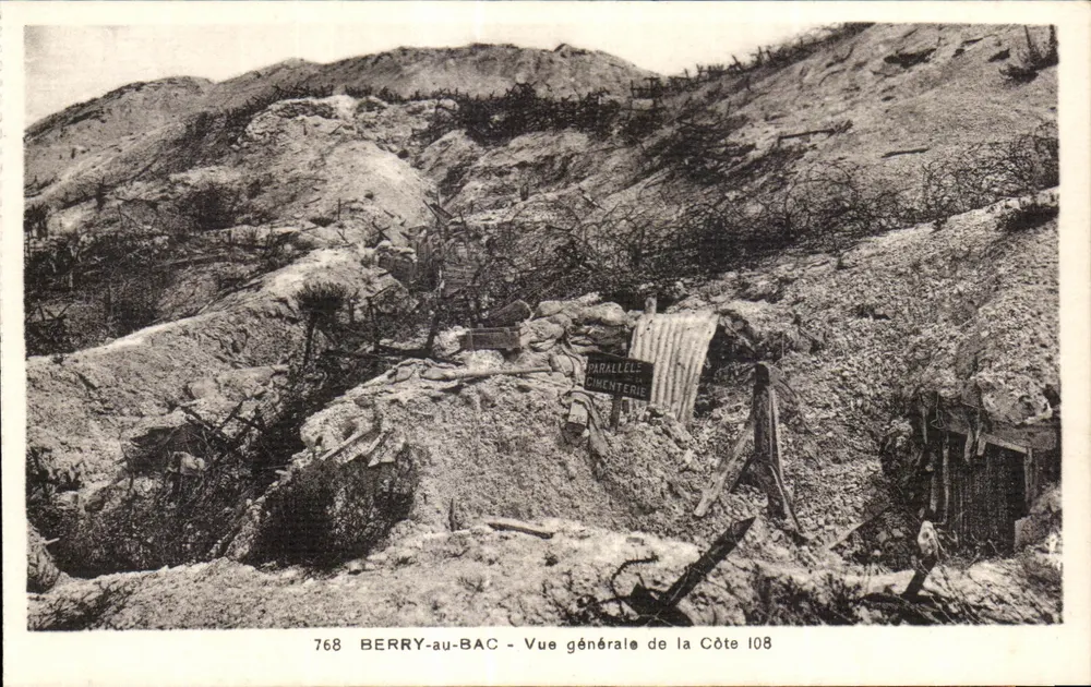 Berry-au-Bac — Allgemeiner Blick auf die Küste 108 — Friedhof — Parallel - Vorderseite