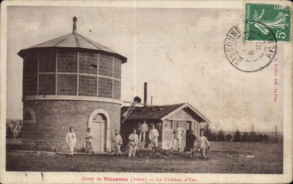 Camp de Sissonne (Aisne) — El Castillo de Agua — L. Loclire, editor, La Fère - Anverso