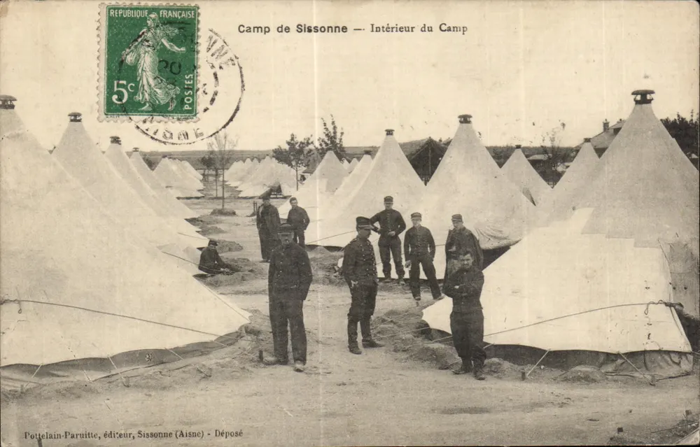 Camp van Sissonne — Binnenkant van het kamp — Pottelain-Paruïtte, uitgever, Sissonne (Aisne) - Voorkant