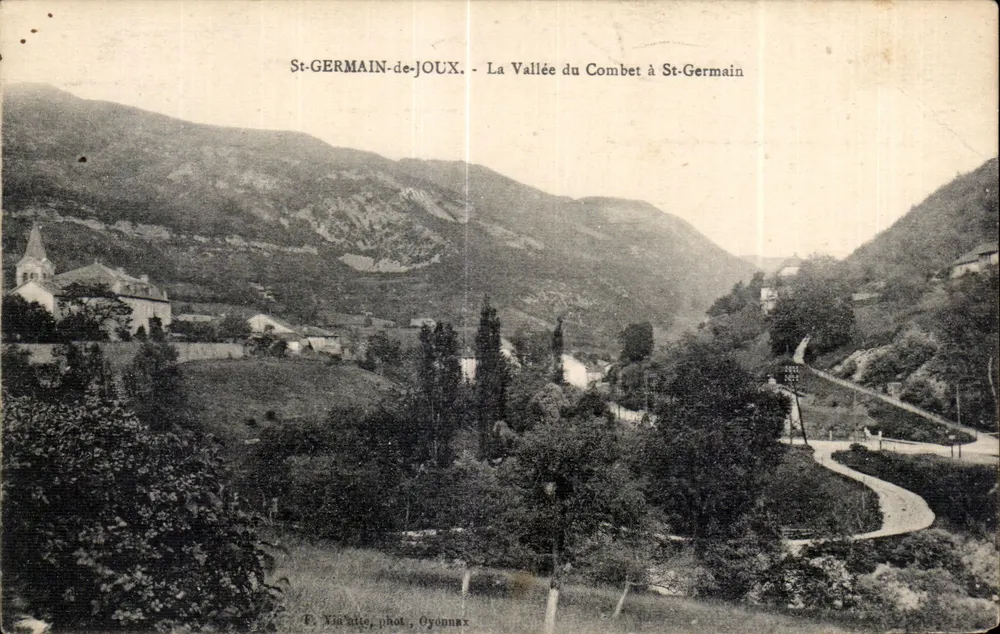 St-GERMAIN-de-JOUX - A Vale do Combet em St-Germain — T. Via'tte, fot. Oyonnax - Frente