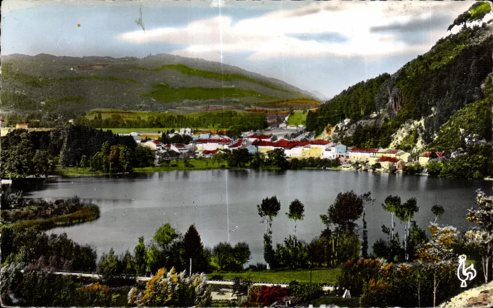 Nantua (Ain) — Ein Eckbereich des Sees und die Cluse — Les Tirages Modernes, Paris - Vorderseite