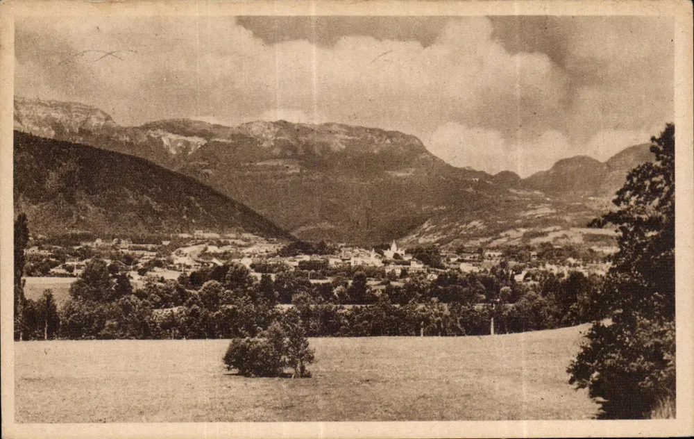 Gex (Ain) — Allgemeiner Blick — Blick auf den Col de la Faucille — Foto von M. Baudin - Vorderseite