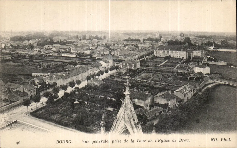 Bourg — Allgemeine Ansicht, aufgenommen von der Kirchturms der Brou. ND. Phot. — N° 46 - Vorderseite