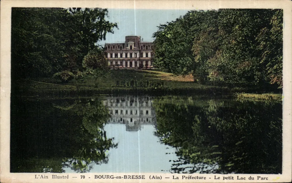 Bourg-en-Bresse (Ain) — Die Präfektur — Der kleine See im Park — L'Ain Illustré — n°70 - Vorderseite